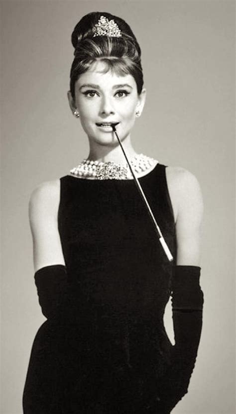 audrey hepburn dress givenchy plagiat|breakfast at tiffany's wedding dress.